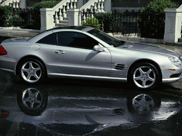 جونسون القناع الشفاف